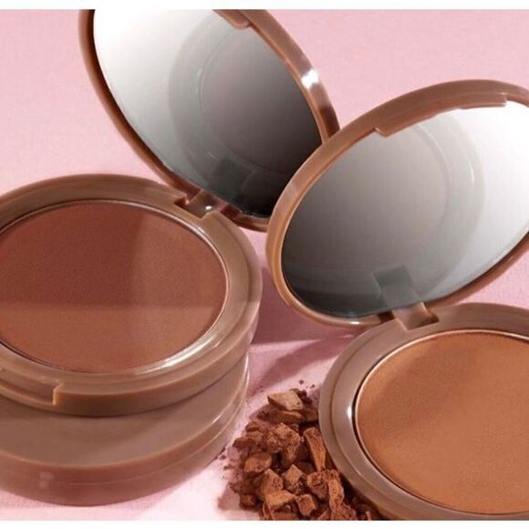 MALLY BEAUTY - 🎉HP🎉 NWT Visable Skin Bronzer/"Deeper”/New w/o Box, Comes w/Brush - Picture 9 of 9